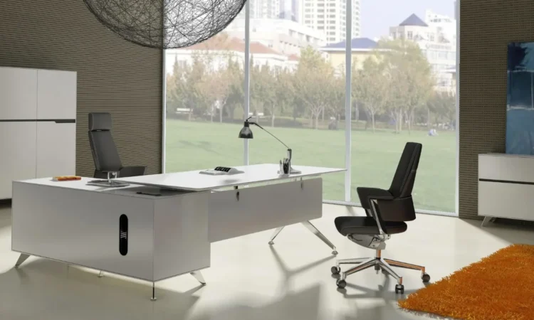 5 Types of Desks to Consider for Your Office